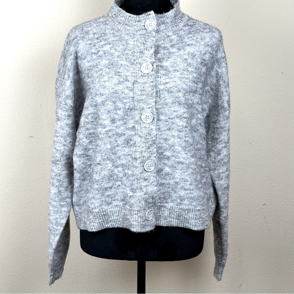Verve Ami Cardigan Sweater Womens Size M Gray Crew Neck Button Front Wool Blend